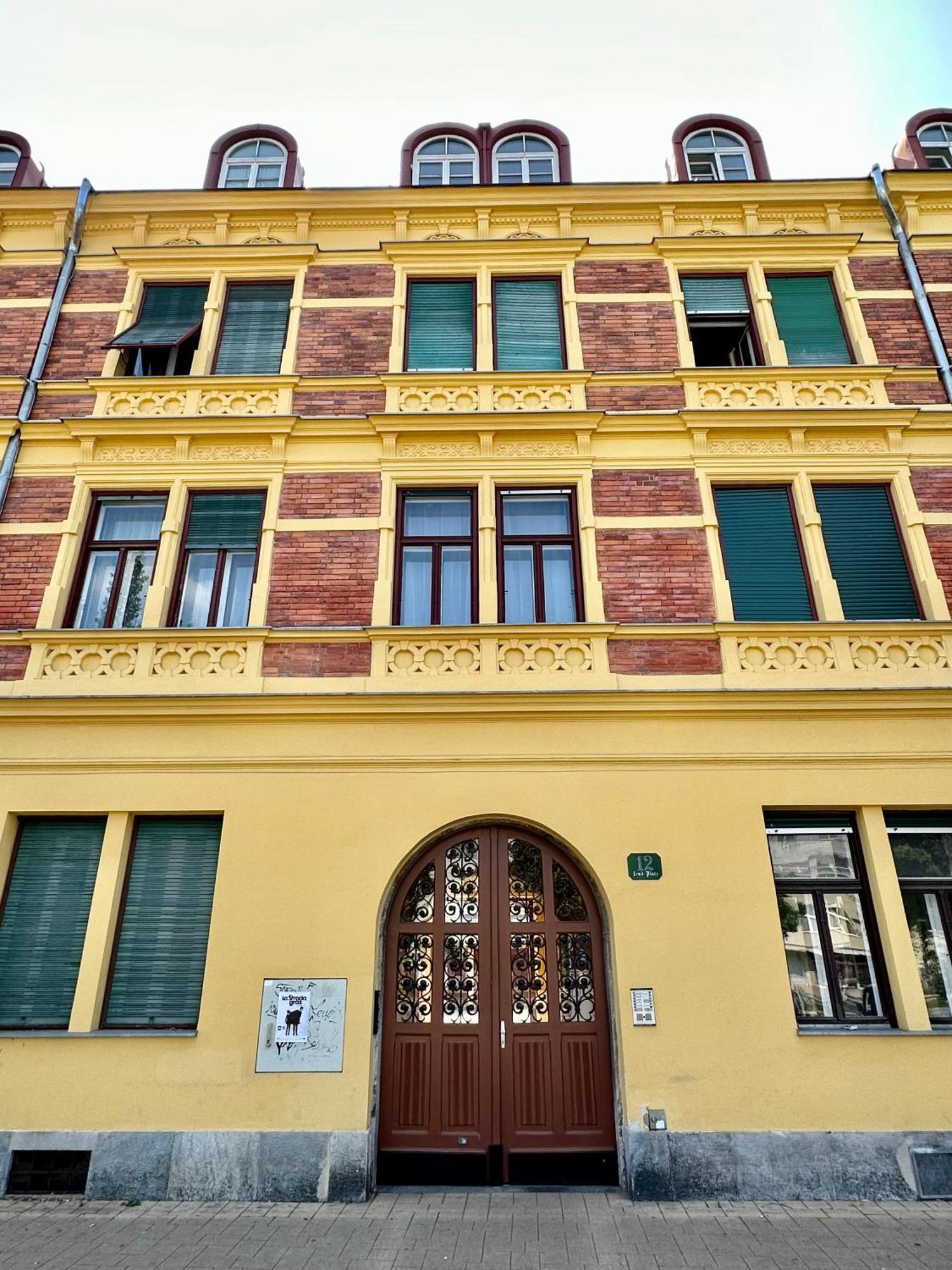 Stilvolles Apartment Im Zentrum - Free Parking Graz Kültér fotó